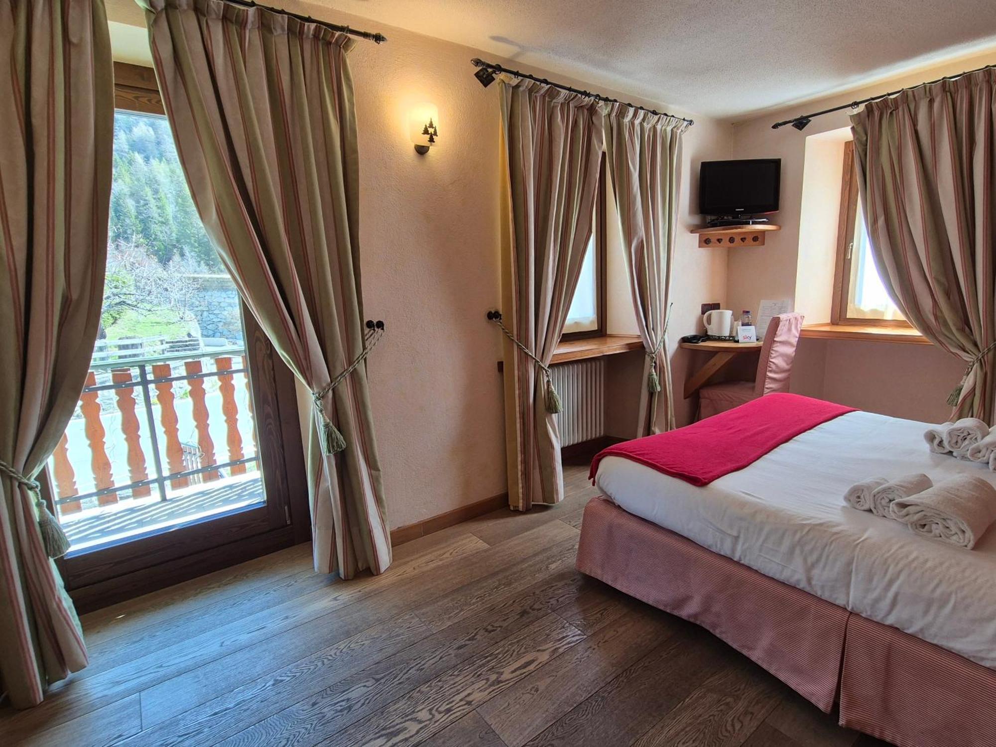Hotel Dente Del Gigante Courmayeur Zewnętrze zdjęcie